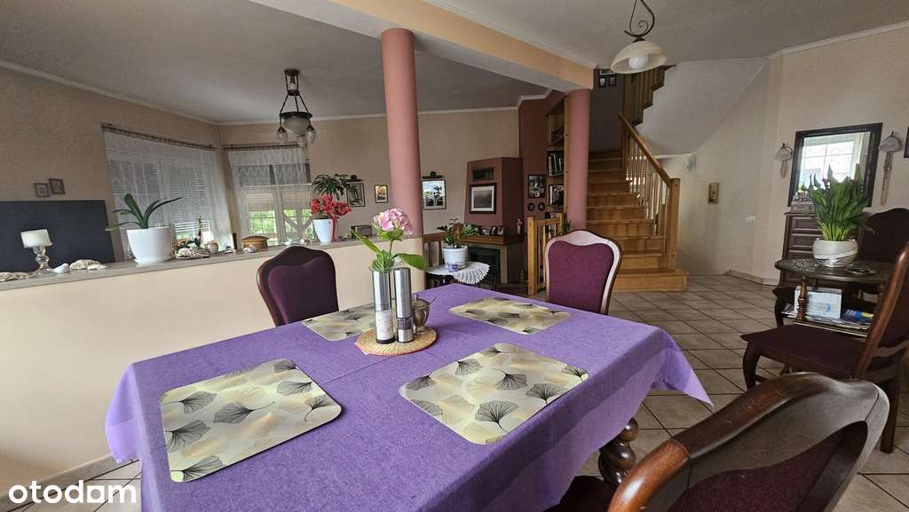 Na sprzedaż  idealny dom dla Rodziny-10