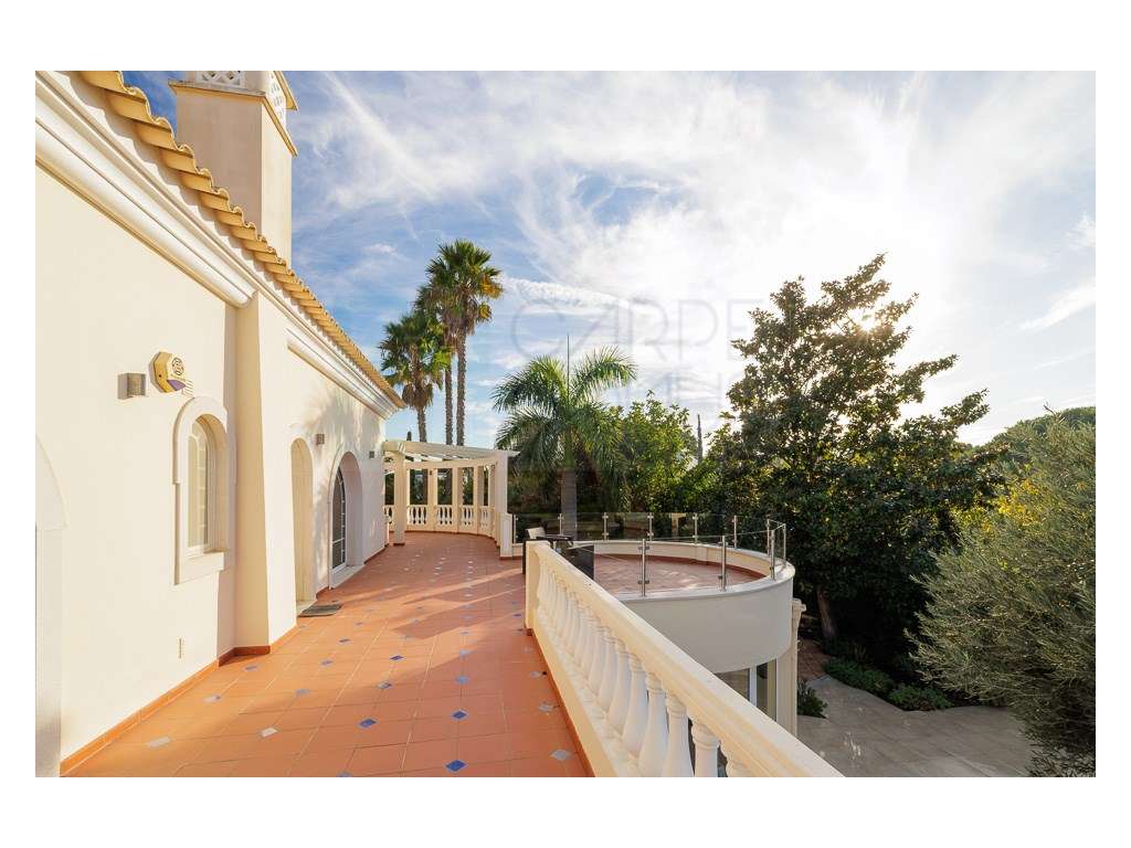 Moradia V4 inserida no campo de Golfe, Vale de Lobo, Algarve-31