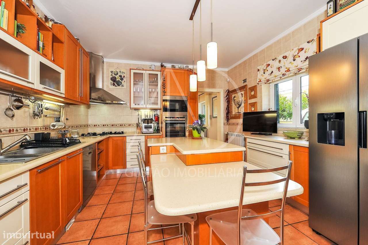 MORADIA ISOLADA T5 EM VERDIZELA-34