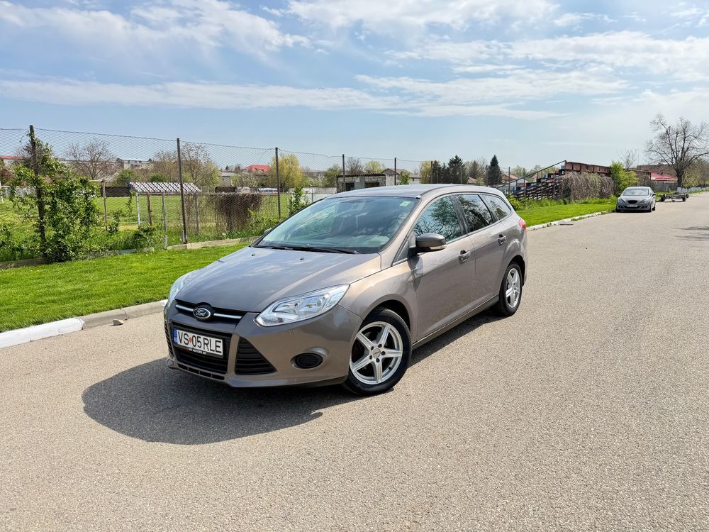 Ford Focus MK3 [2010 - 2018] 1.6 TDCI DPF Trend 2011