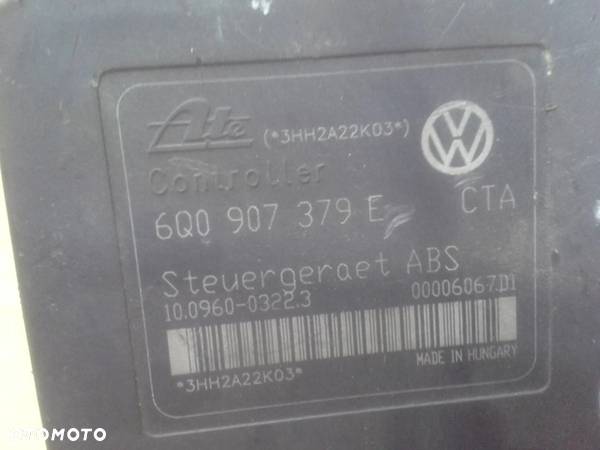 Volkswagen Polo 9N 1.4 TDi 6Q0907379E pompa, sterownik ABS - 9