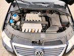 Volkswagen Passat Variant 3.2 V6 FSI 4Motion DSG Highline - 9