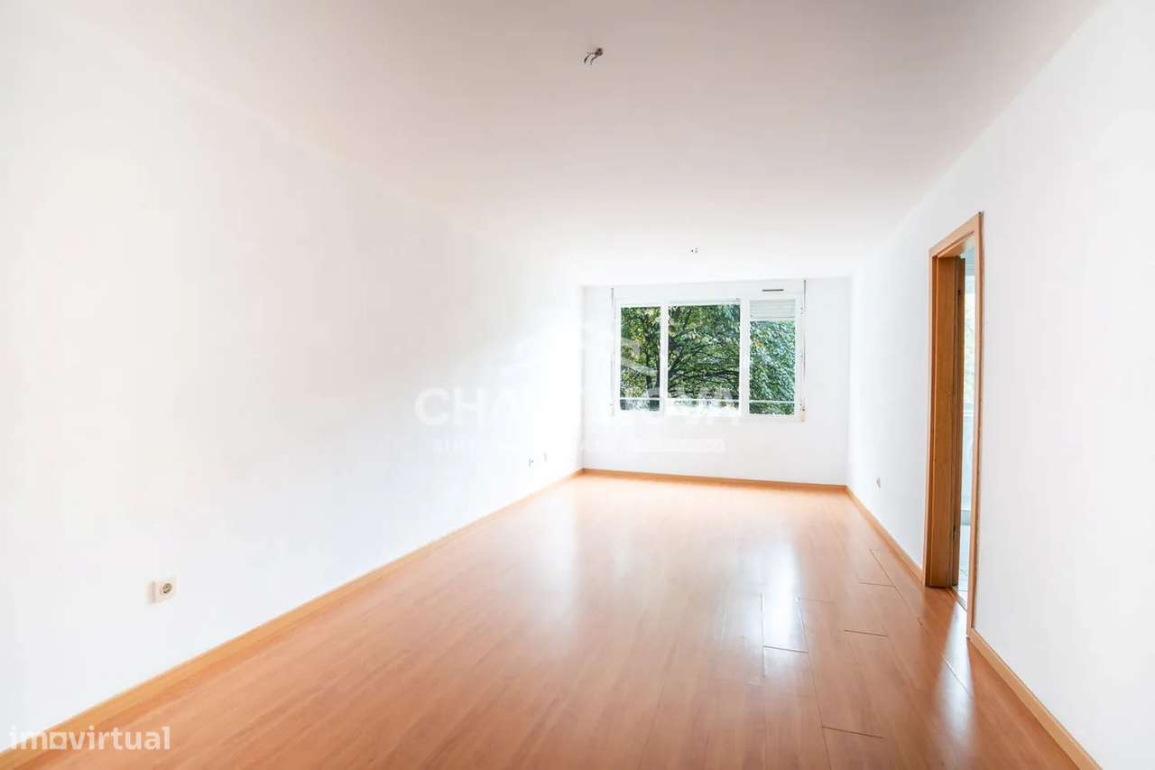 Apartamento T2+1 em Gulpilhares-4