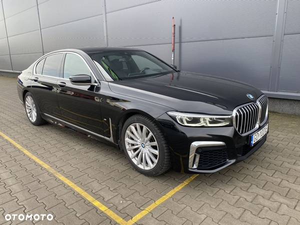 BMW Seria 7 730d xDrive mHEV sport - 4