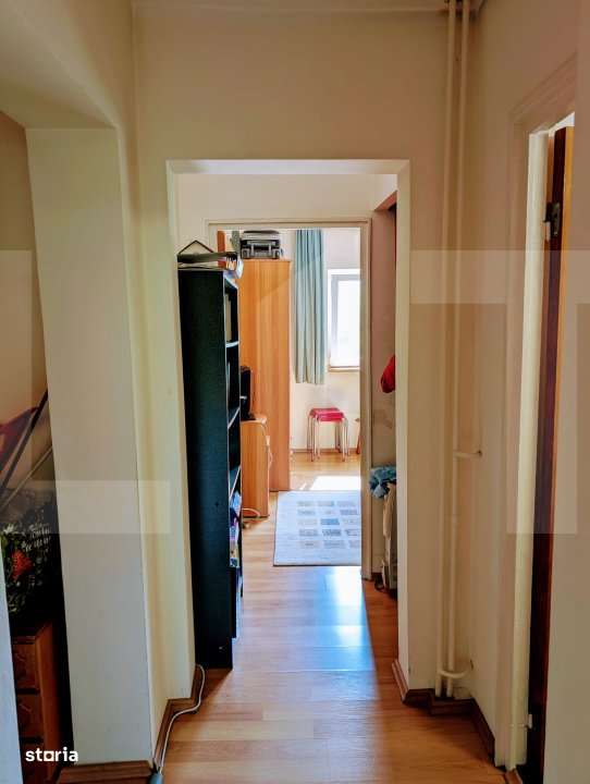 Apartament de vanzare, cu 3 camere, 65 mp, decomandat, Piata Victoriei - Imagine principală: 4/17