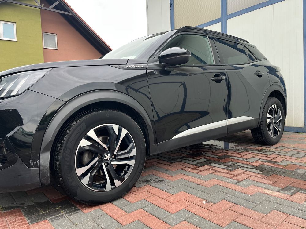 Peugeot 2008 II PureTech 130 EAT8 GT 2020
