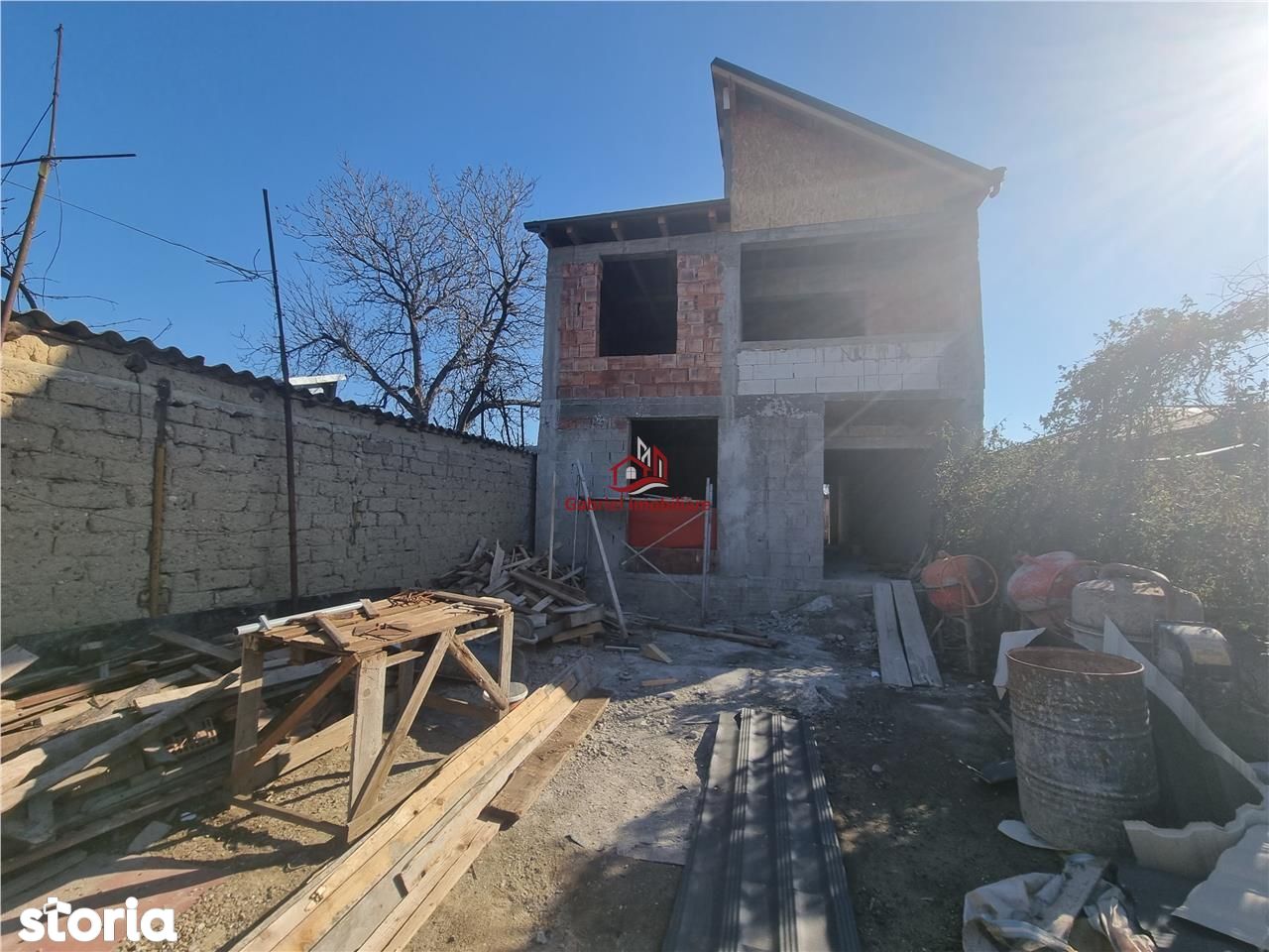Casa - Vila - 270 mp teren - Chercea - Constructie 2021