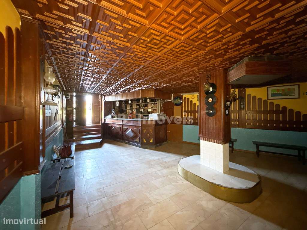 Bar totalmente equipado, para venda no Entroncamento - Grande imagem: 3/28