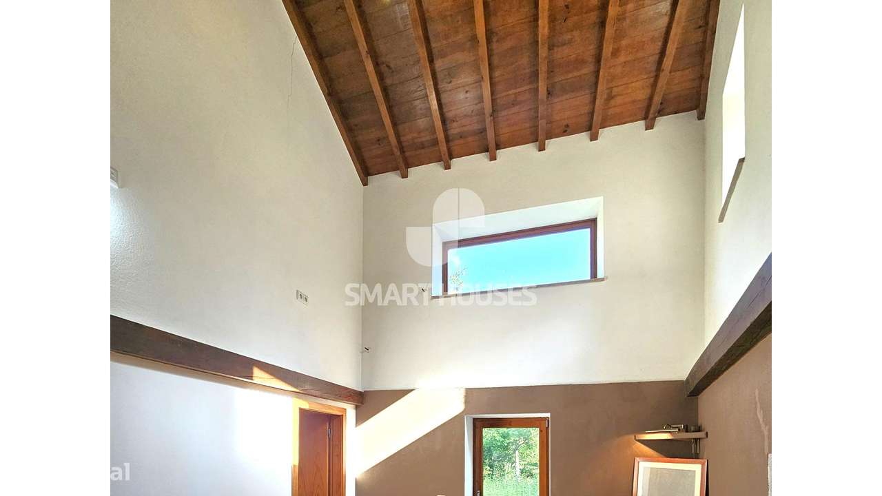 Moradia T3 Caratão c/ terreno junto rio-9