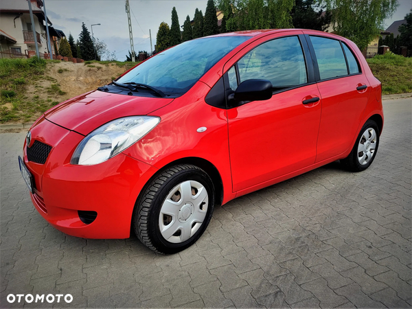 Toyota Yaris 1.0 VVT-i Cool Edition - 3