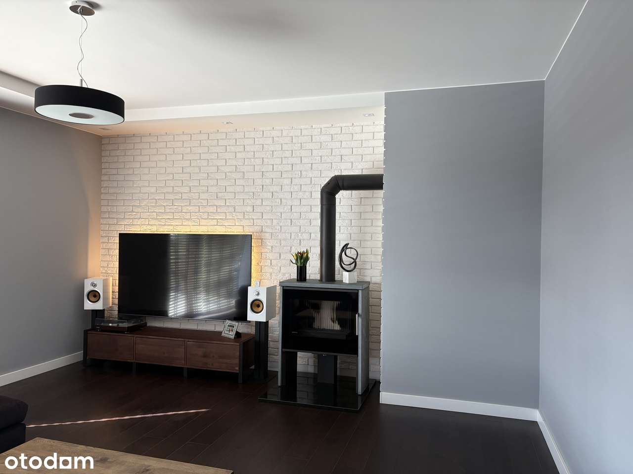 Piękny, przestronny apartament w zabudowie bliźniaczej - Pełny obrazek: 1/16