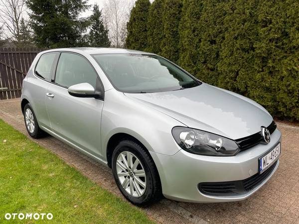 Volkswagen Golf 1.6 TDI BlueMotion Technology Comfortline - 2