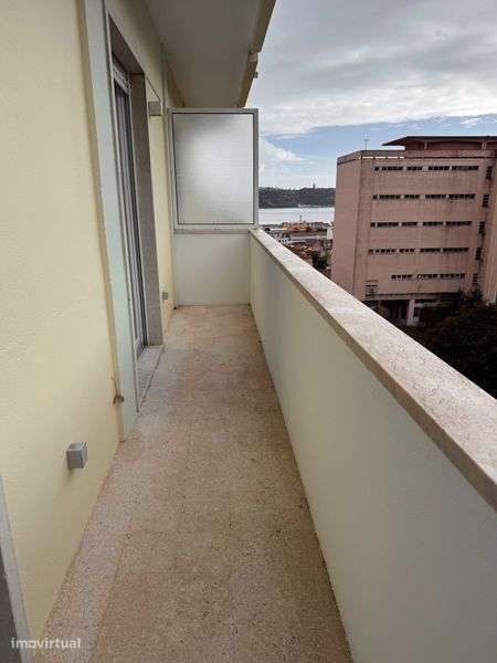 T2 na Ajuda c/Cozinha equipada - a estrear após obras totais - Grande imagem: 5/11