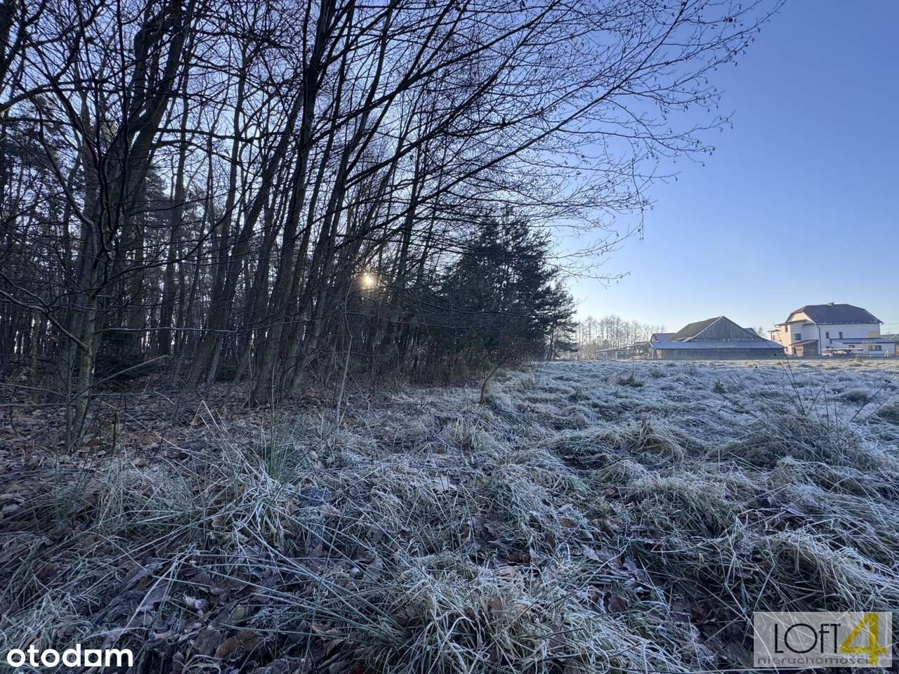 Wyjątkowa, uzbrojona działka pod lasem.-10