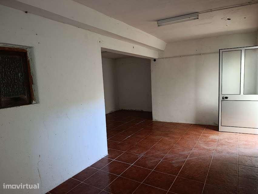 Moradia T4 p/remodelar, Póvoa, Figueira de Lorvão, a 20 km de Coimbra-7