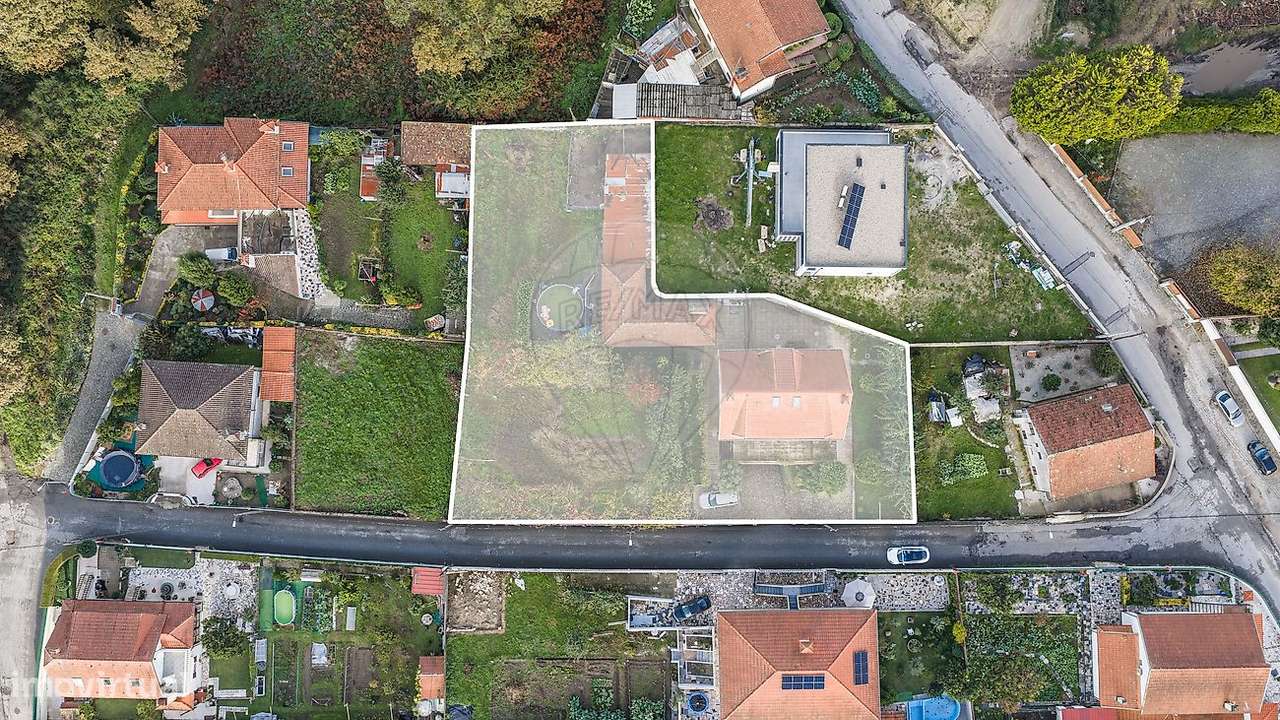 Moradia T4 para venda-41