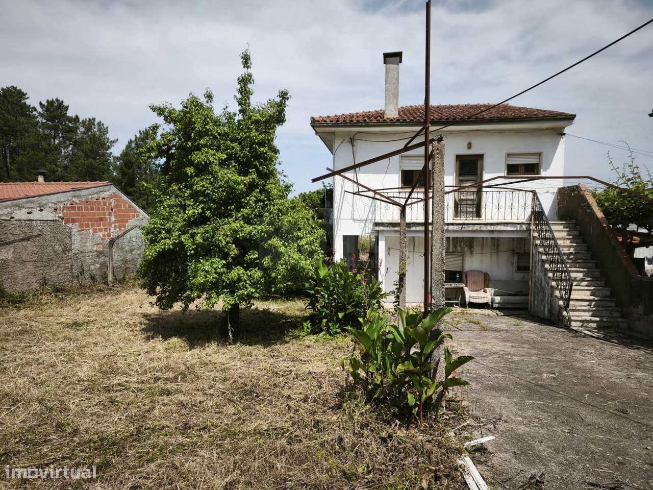 Duas Moradias em Terreno Urbano de 1.000 m² - centro da Lousã-23
