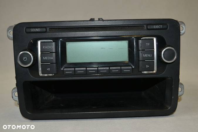 R4 RADIO SAMOCHODOWE VW GOLF VI 5K0035156 - 1