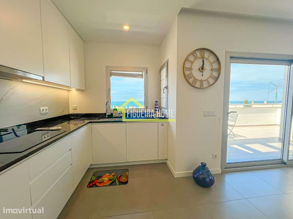 T2 +G com vista mar em condomínio de luxo com piscina privada no to...-9