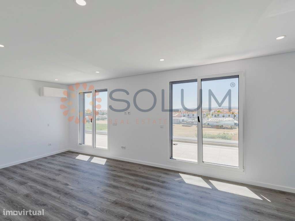 Duplex T5 novo com 3 suites - Montijo-5