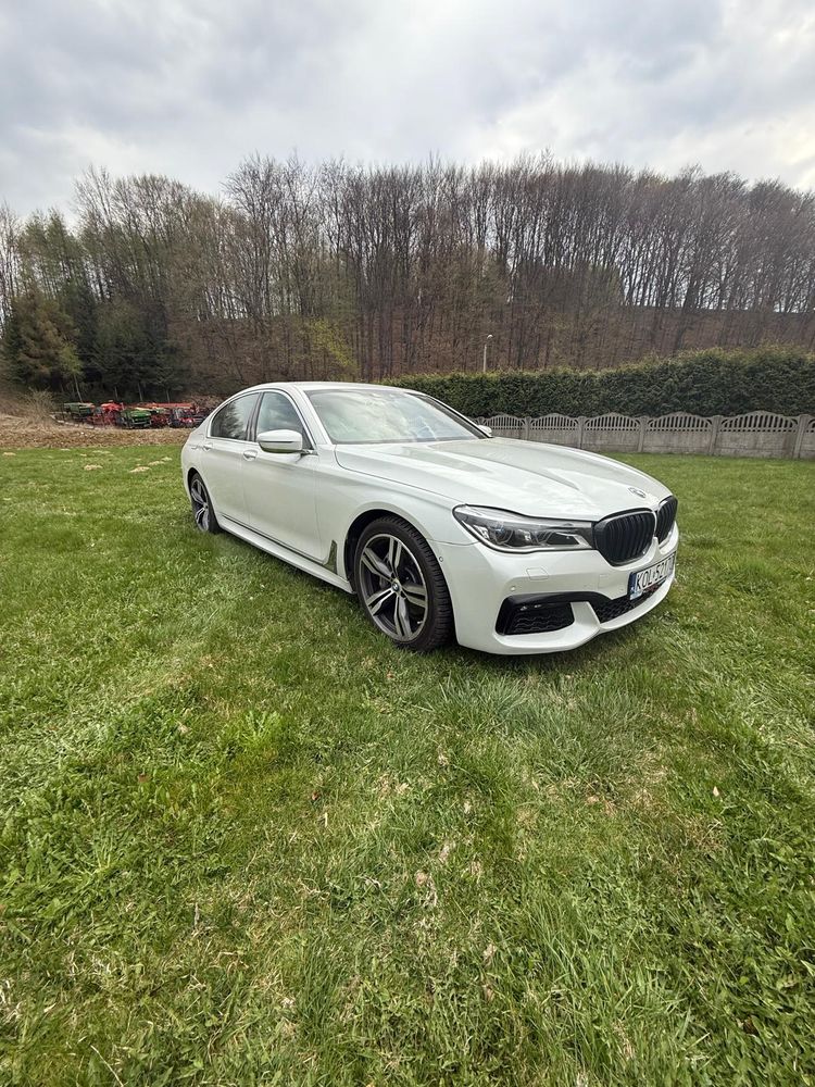 BMW 7 Series G11/12 740d xDrive sport 2019