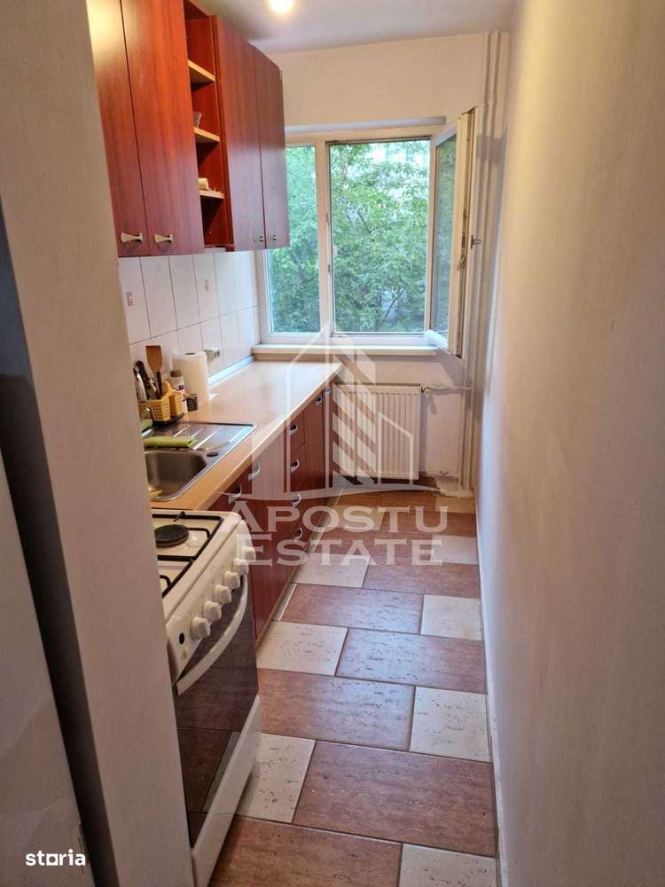 Apartament 3 camere, etajul 1, zona Spitalul Judeten - Imagine principală: 5/6