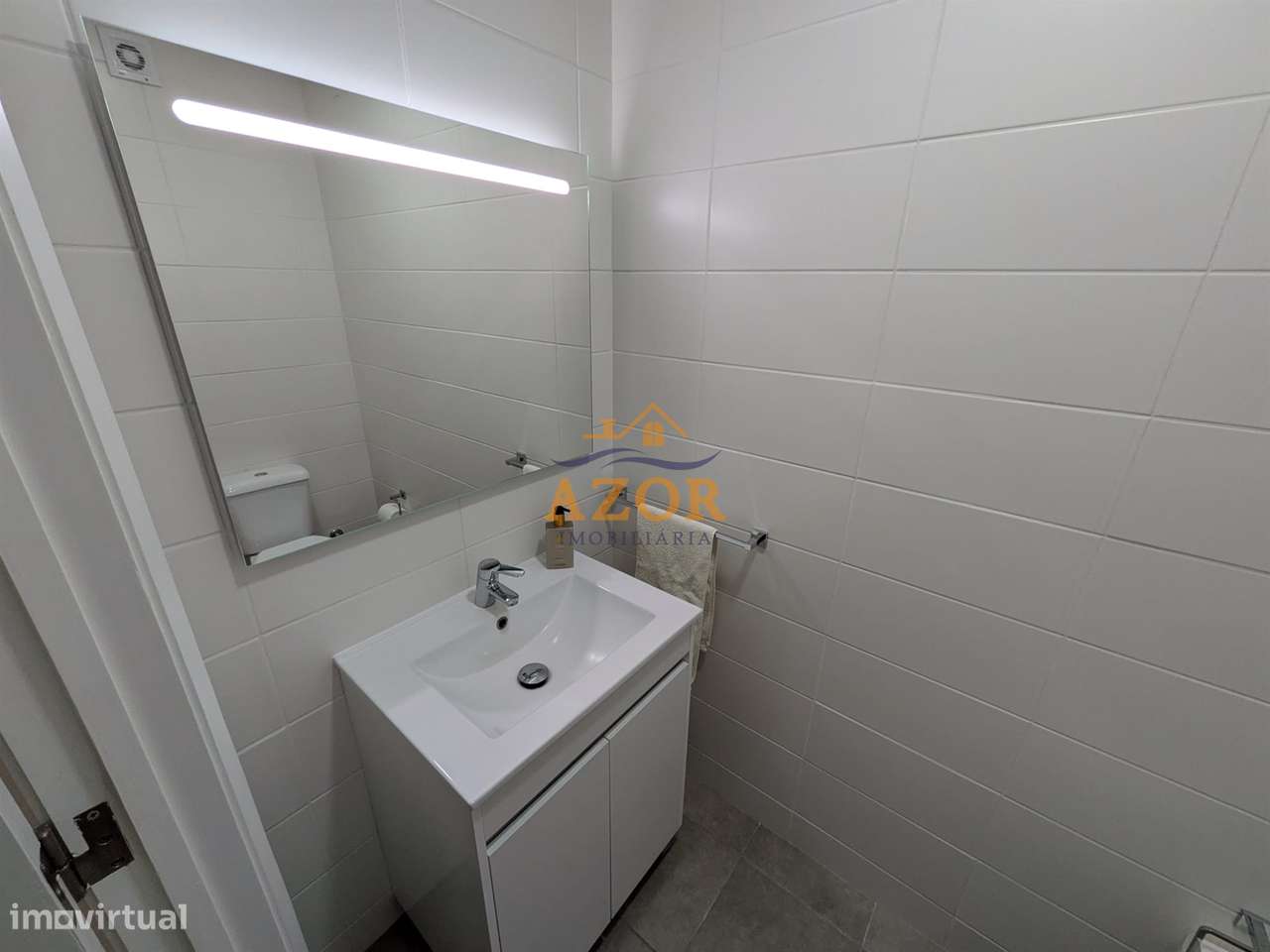 Apartamento T3 Venda em Ponta Delgada (São Sebastião),Ponta Delgada-10