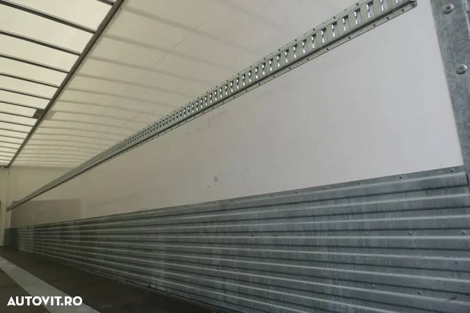 LeciTrailer CONTAINER / IZOTERM / SAF / AXIE DE RIFAT - 19