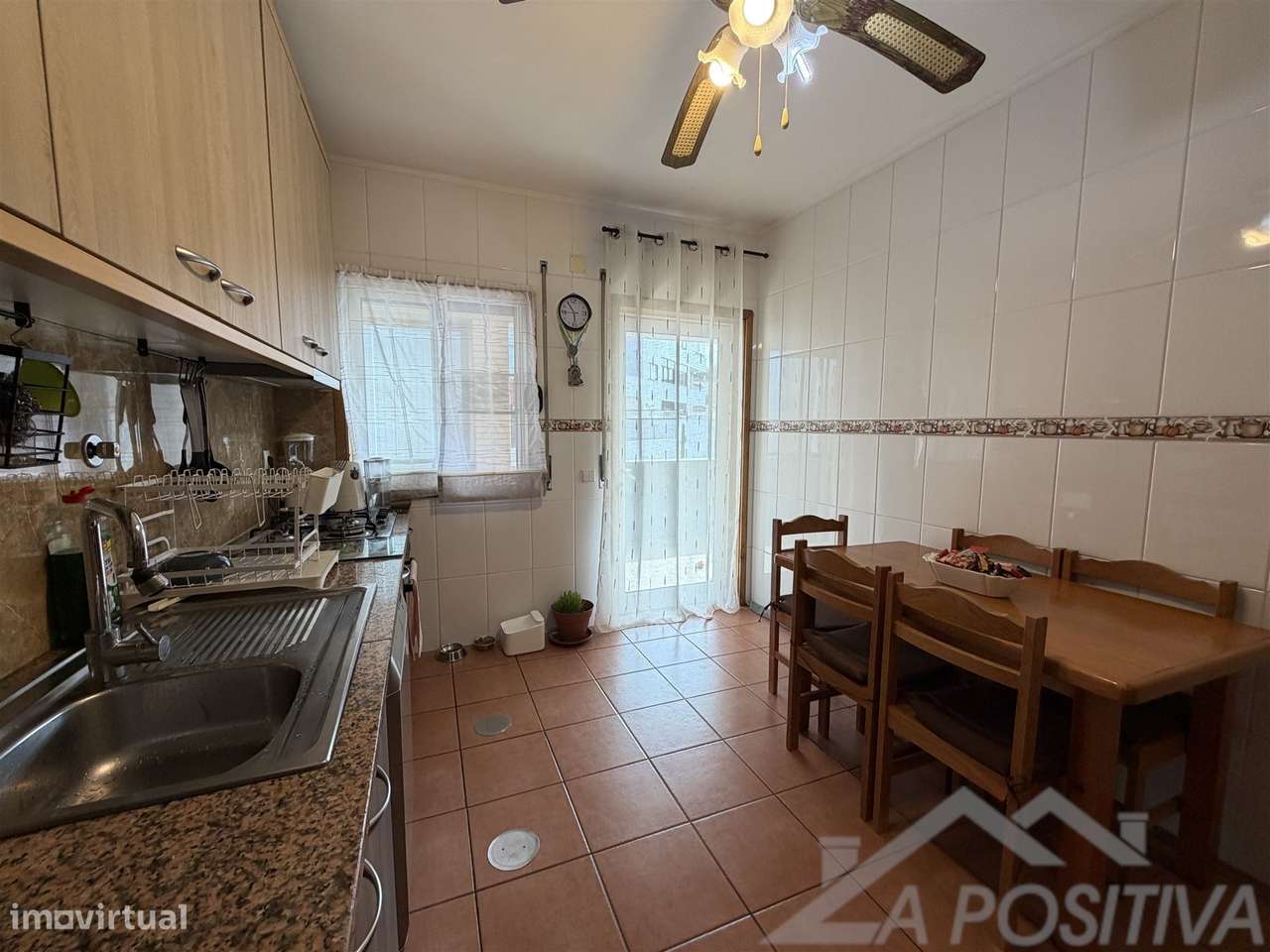 Apartamento T3 Venda em São João da Madeira,São João da Madeira-9