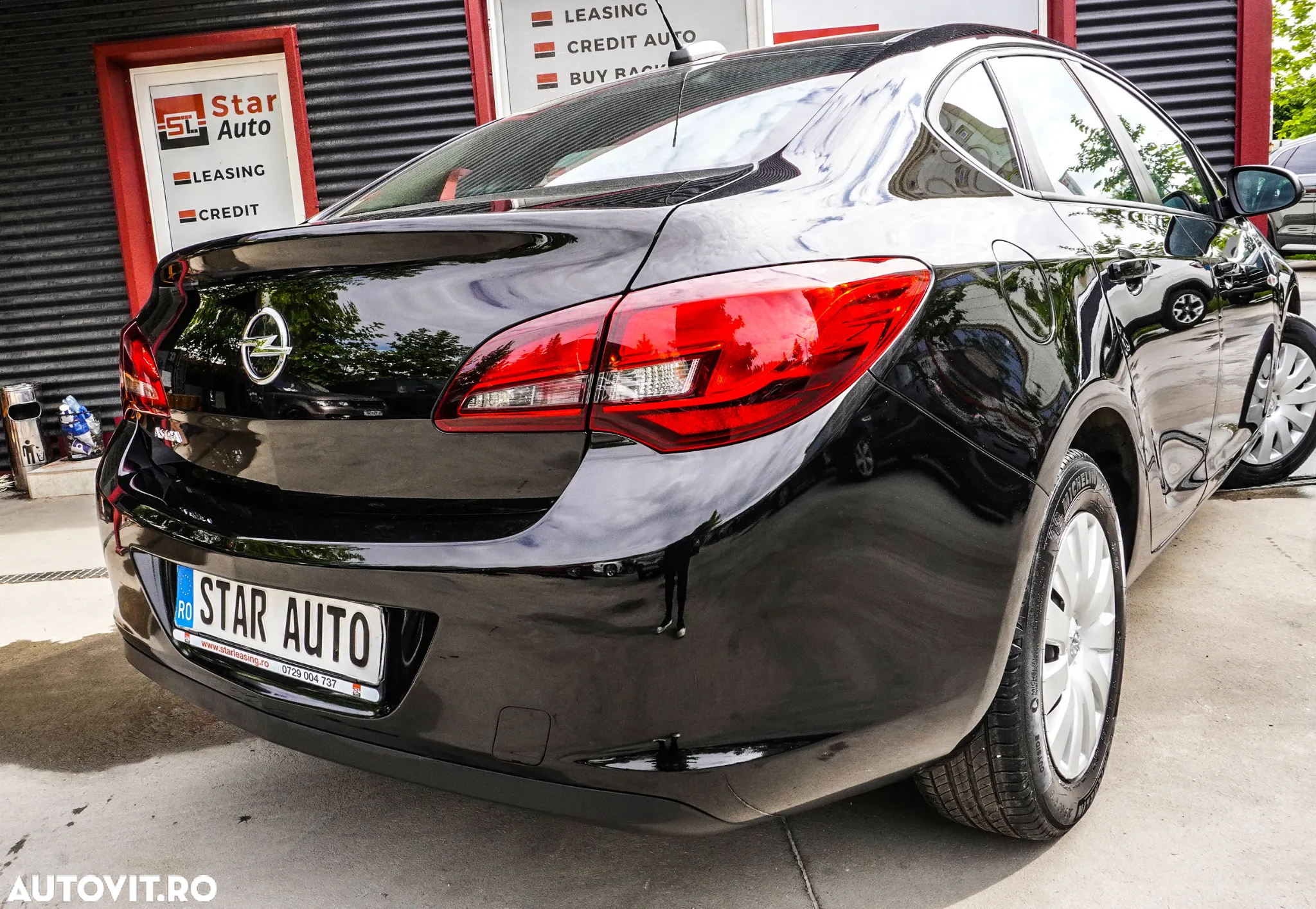 Opel Astra 1.6 TWINPORT ECOTEC Cosmo Aut - 7