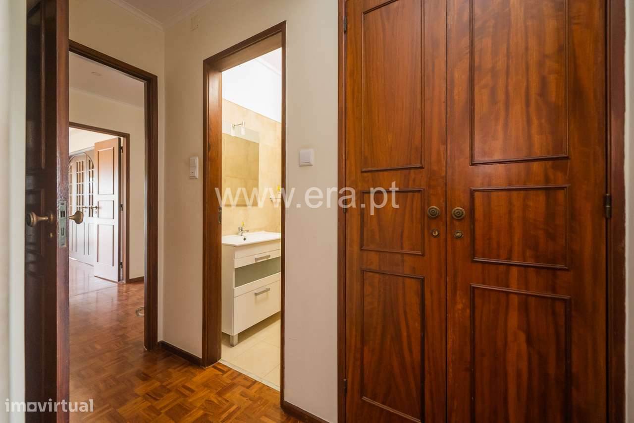 Apartamento T6 - Benfica - Grande imagem: 4/32