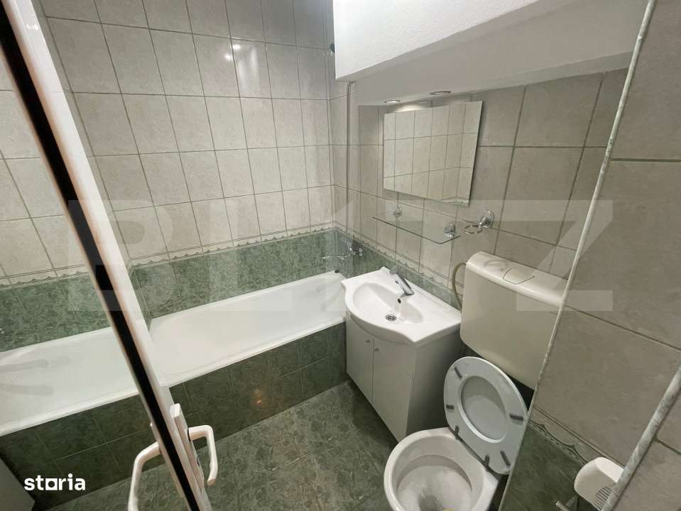 Garsoniera spatioasa, zona Superba - Imagine principală: 4/4