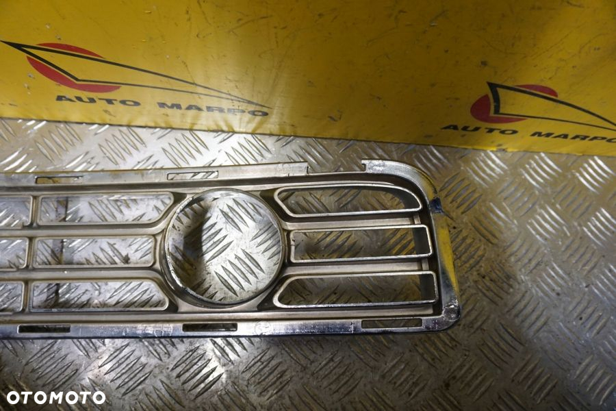 LINCOLN NAVIGATOR 2007 - 2014 Atrapa Przód Grill w Zderzak - 7