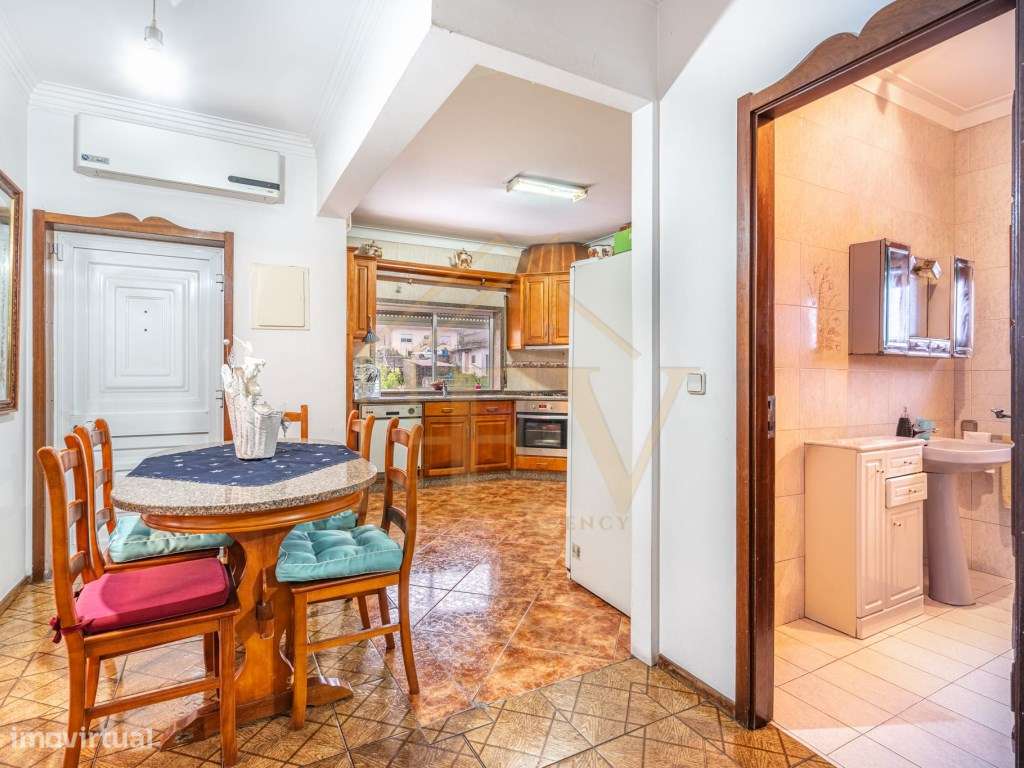 Moradia Bi-Familiar T5 | Vizela-11