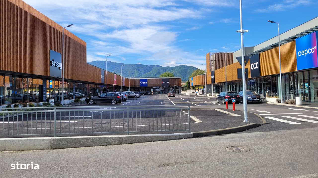 Spatiu comercial de inchiriat Zacaria Retail Center - Imagine principală: 5/12