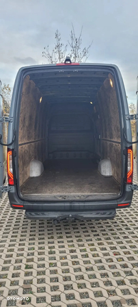 Mercedes-Benz SPRINTER - 12