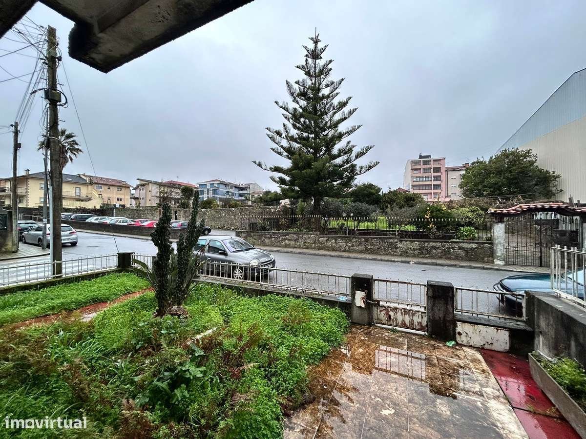 Moradia T3 p/ remodelação zona do Forno, Rio Tinto - Grande imagem: 5/14