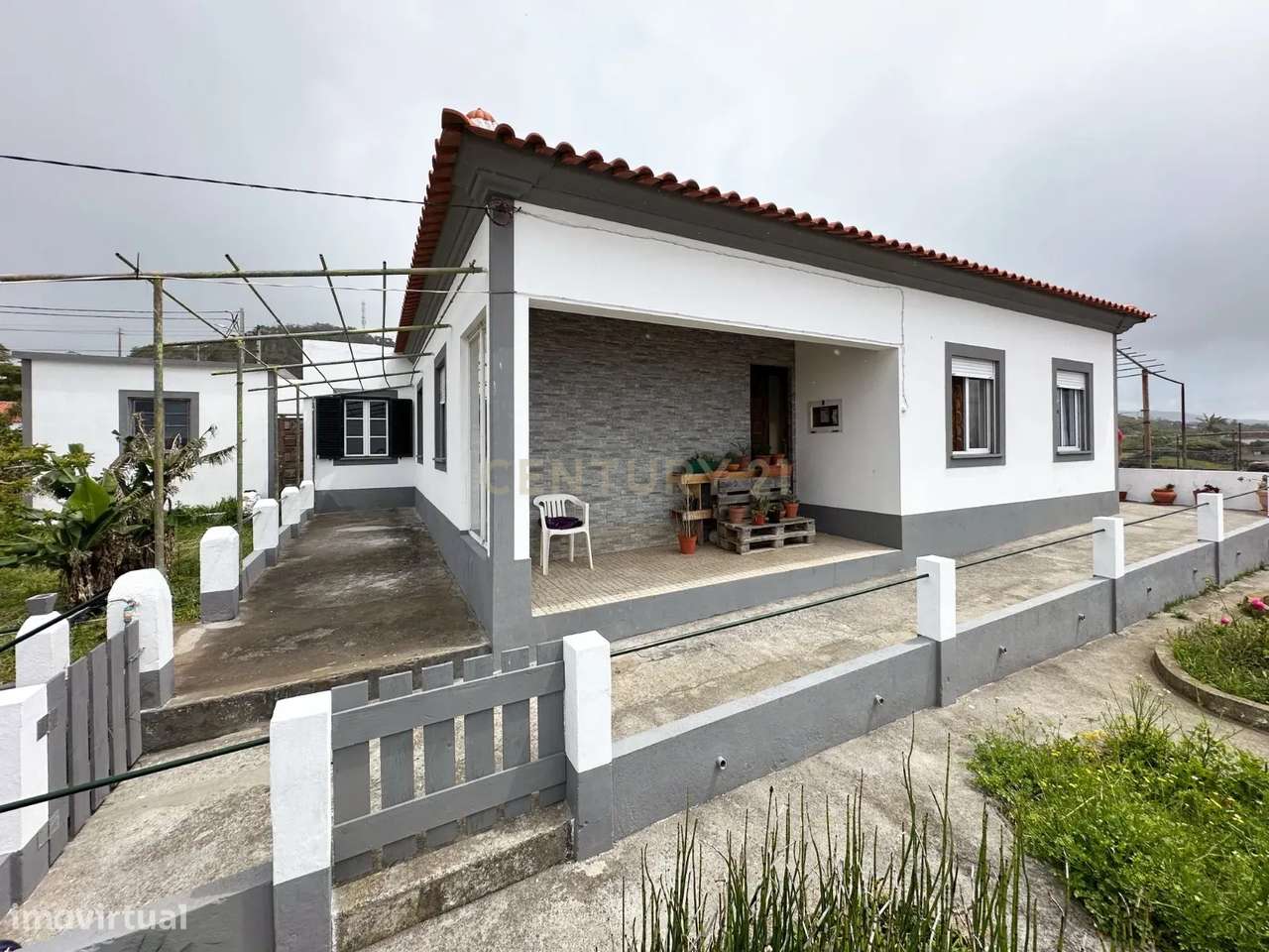 Moradia T6 na vila de São Mateus, ilha Terceira. - Grande imagem: 2/18