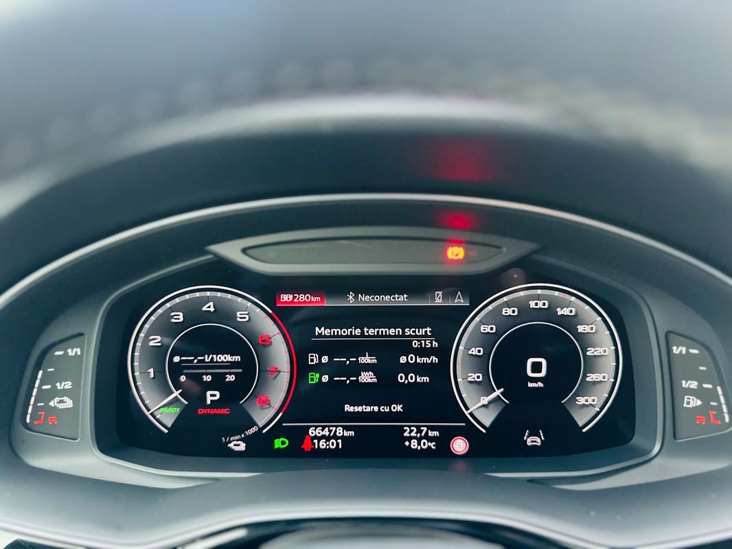 Audi Q8 3.0 55 TFSI e quattro Tiptronic - 20