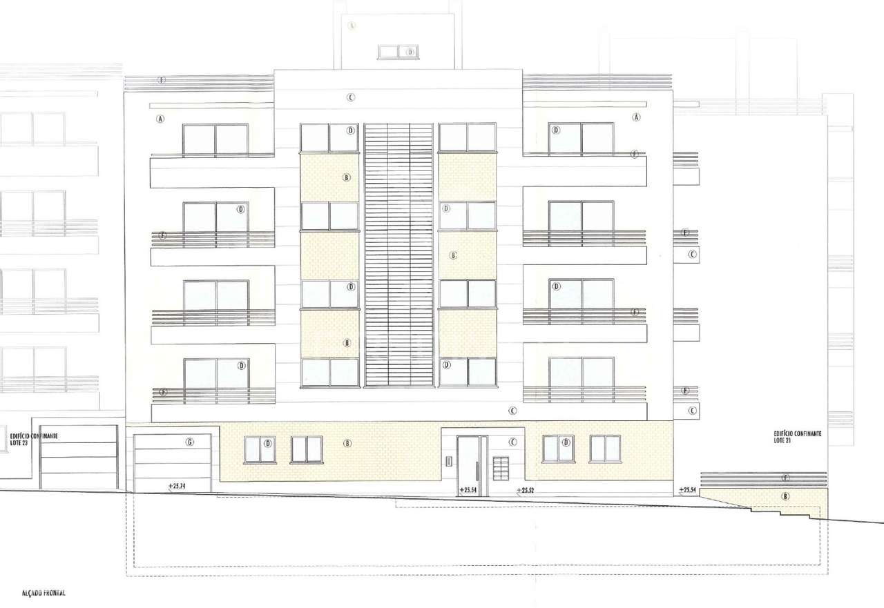 Apartamento T3 com garagem - Novo - Olhão - Grande imagem: 4/5