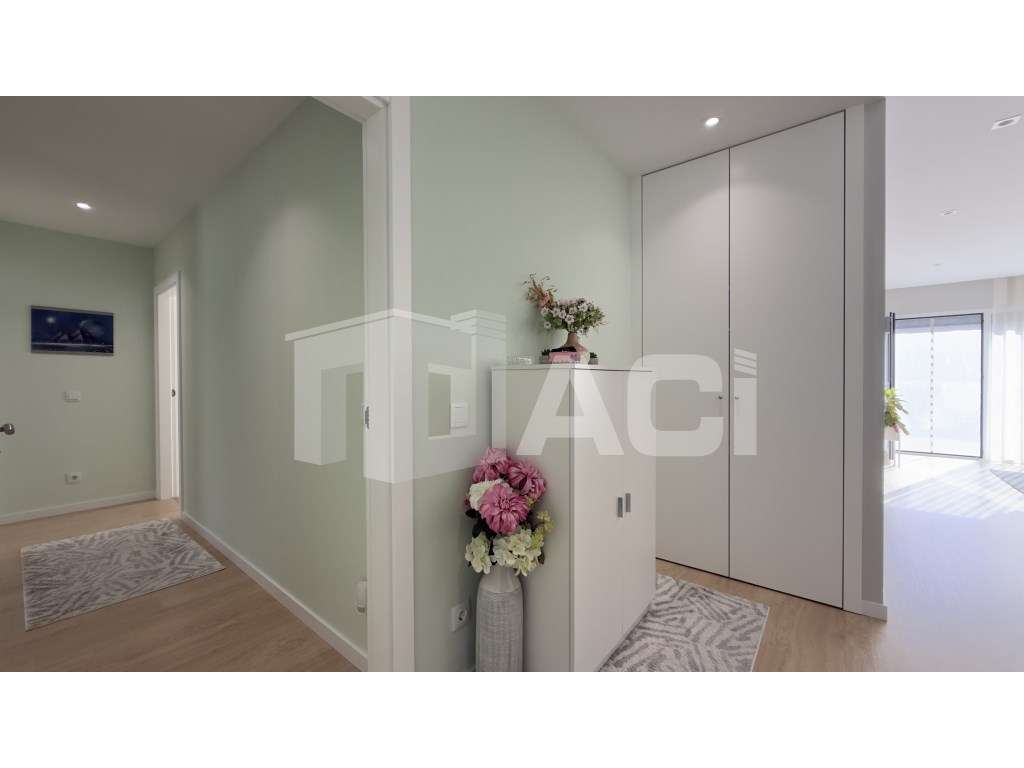 MORADIA TÉRREA SEMI-NOVA - Zambujo, Leiria - Grande imagem: 2/32