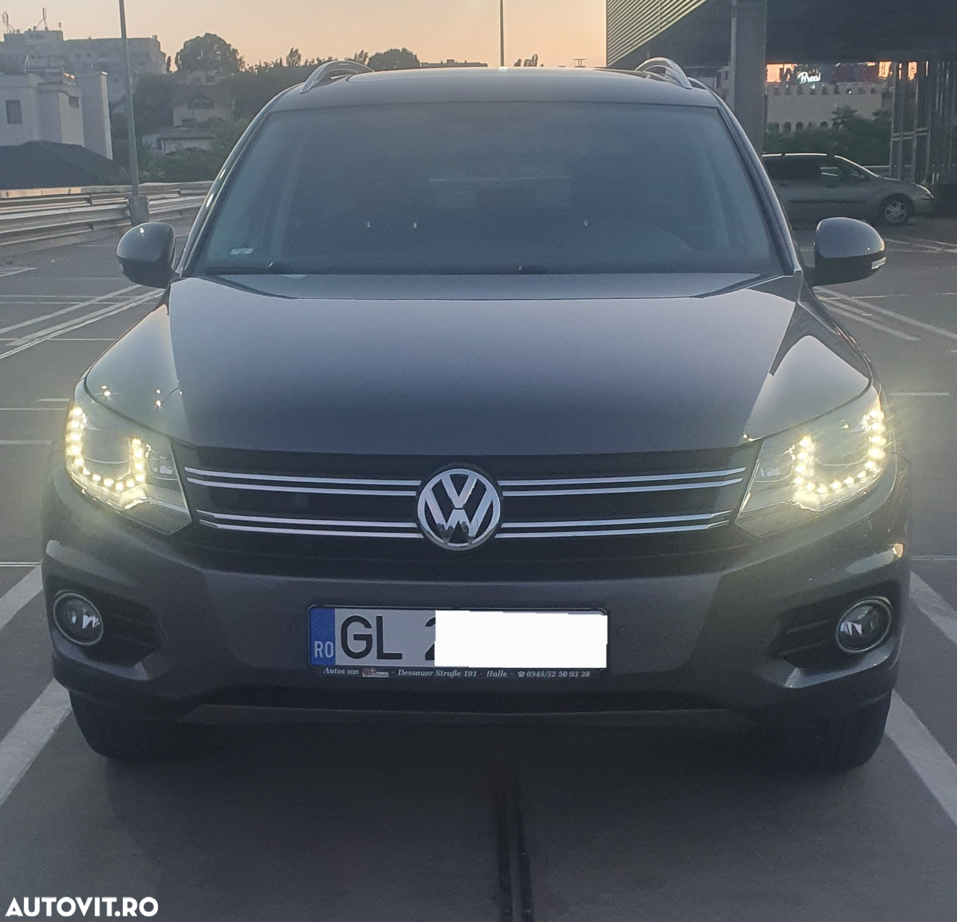 Volkswagen Tiguan 2.0 TDI 4Motion DSG Track & Field - 5