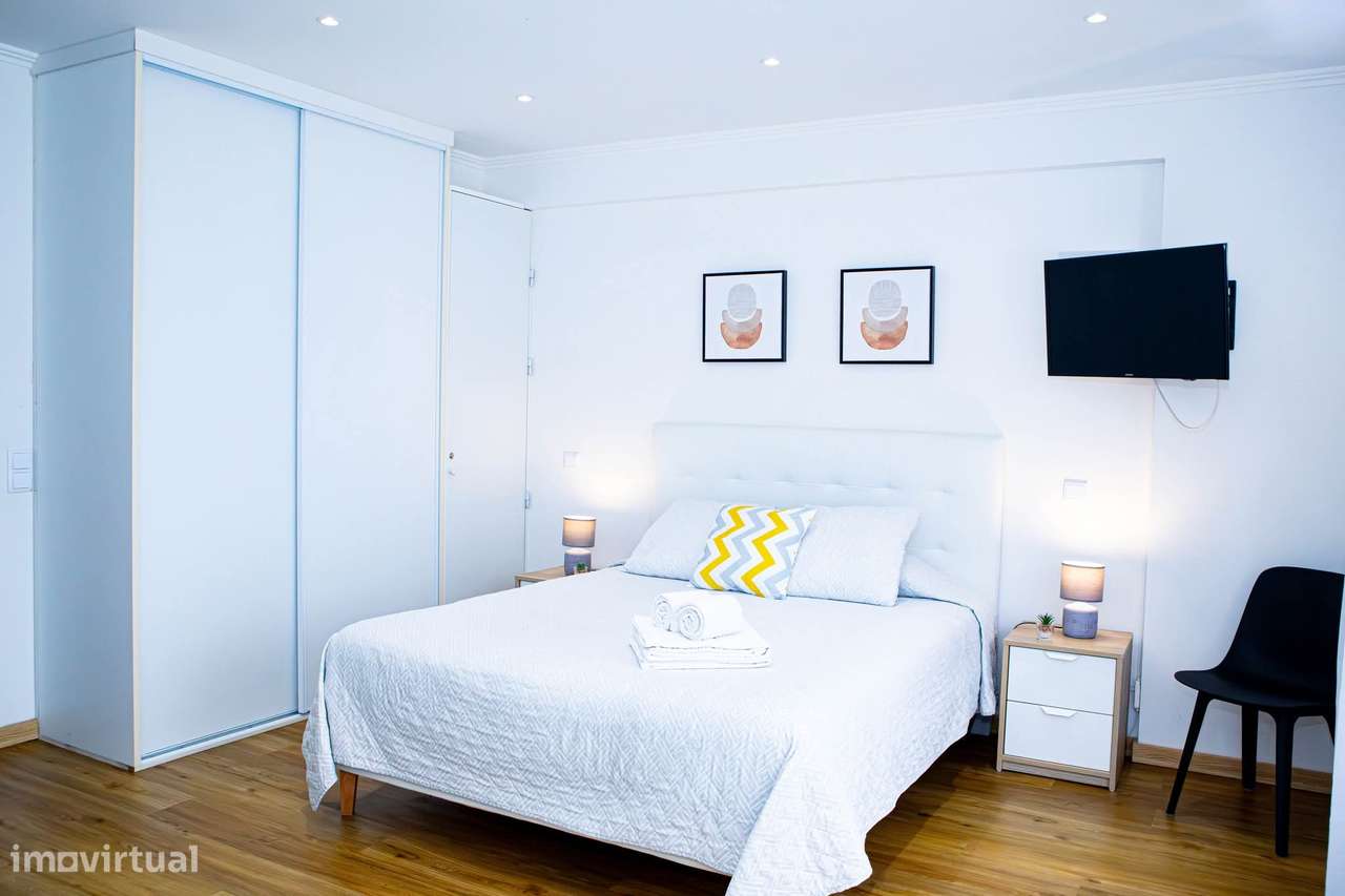 T0 Renovado com Varanda e Vista Piscina - a 2 min da Praia da Rocha - Grande imagem: 3/11