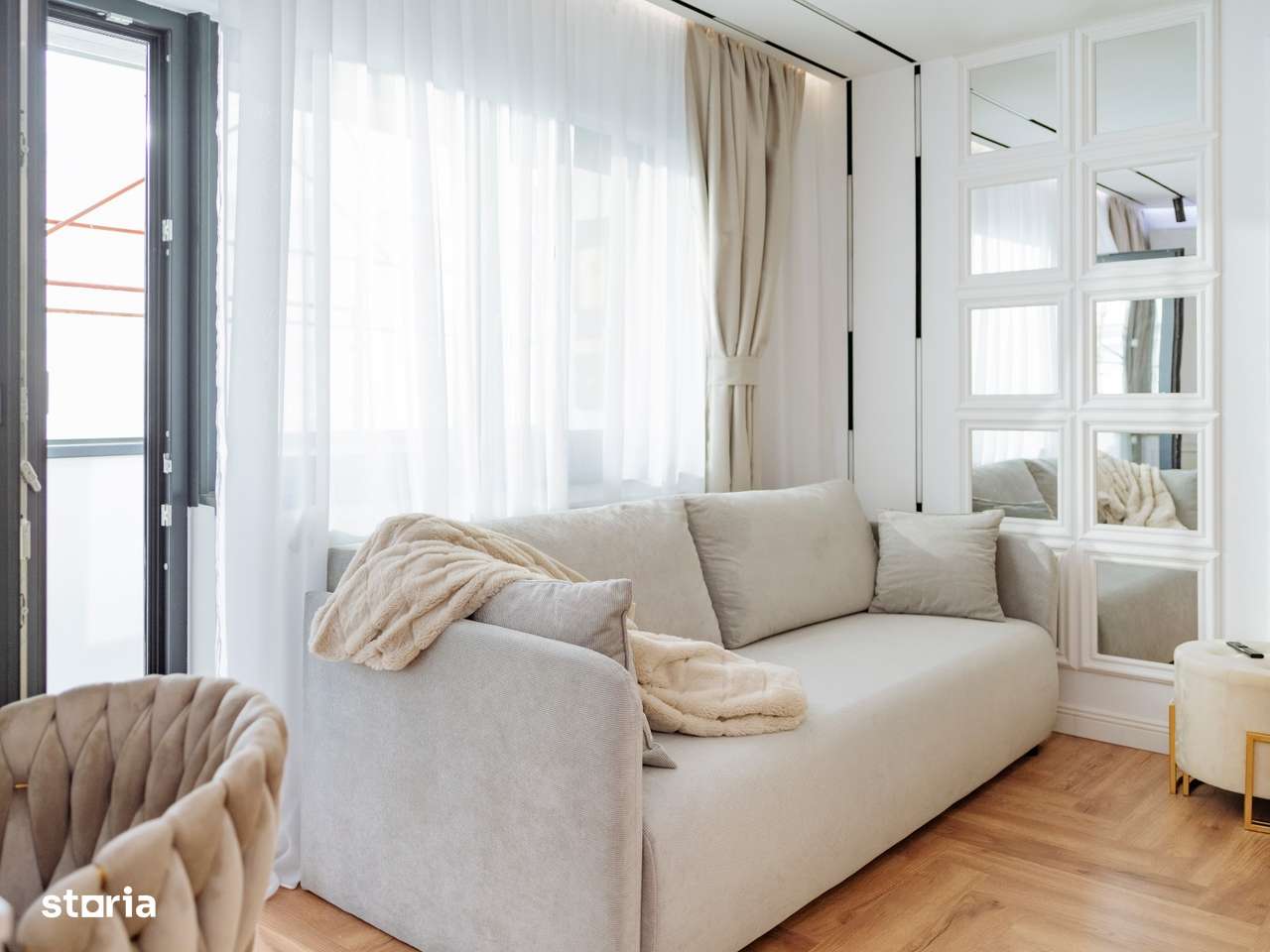 Decebal-garsoniera renovata-3/4-dec, mobilata+utilata lux,135000 €-13