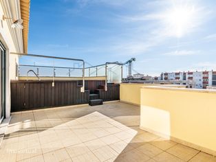 Moradia T5 de Luxo + Apartamento T3 - Lagoa - Grande imagem: 3/60