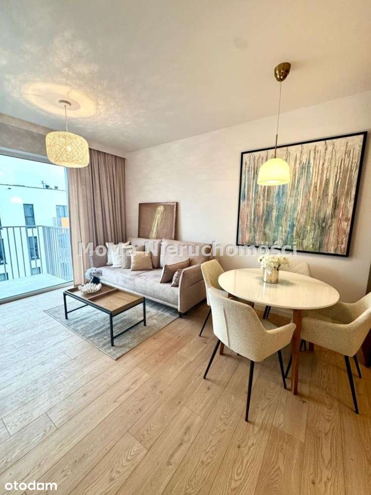 Piękne nowe M4 na Flisach!-0