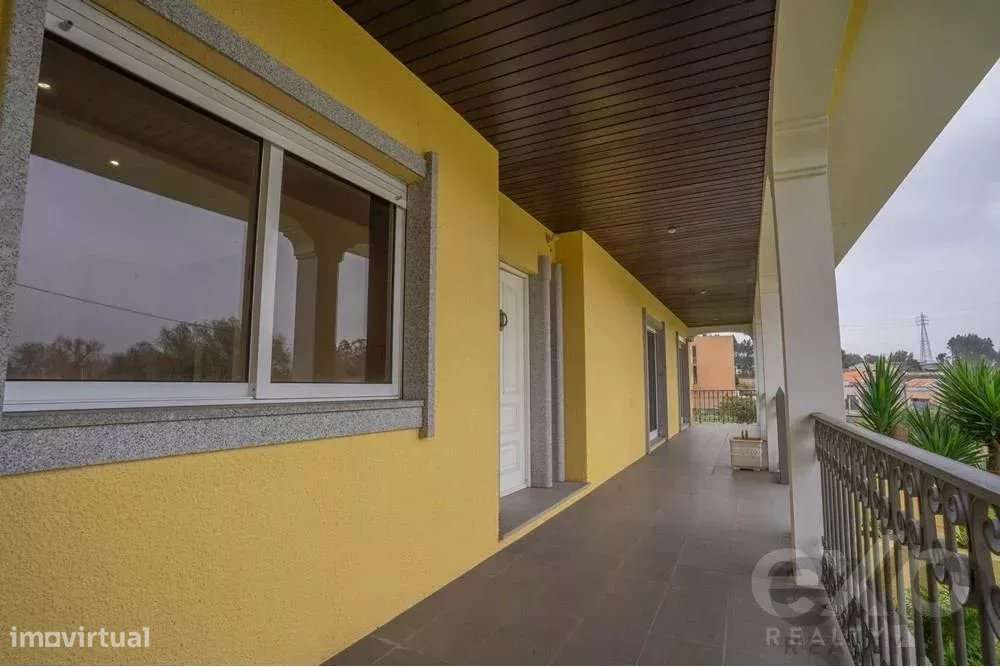 MORADIA T5 | JARDIM | CANELAS, V.N.GAIA - Grande imagem: 4/47