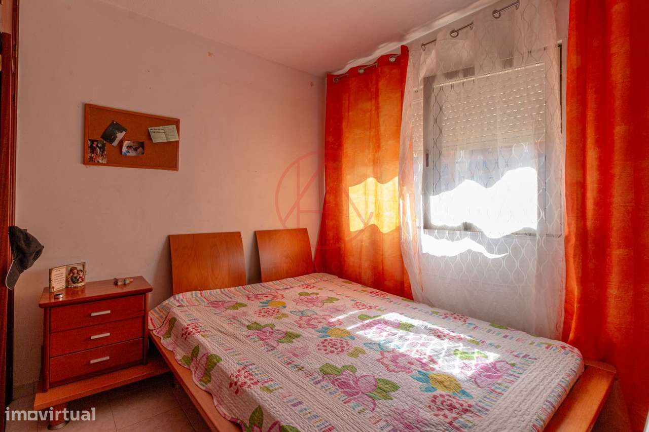 APARTAMENTO T3 1º andar c/ elevador - Sto Antonio da Charneca-27