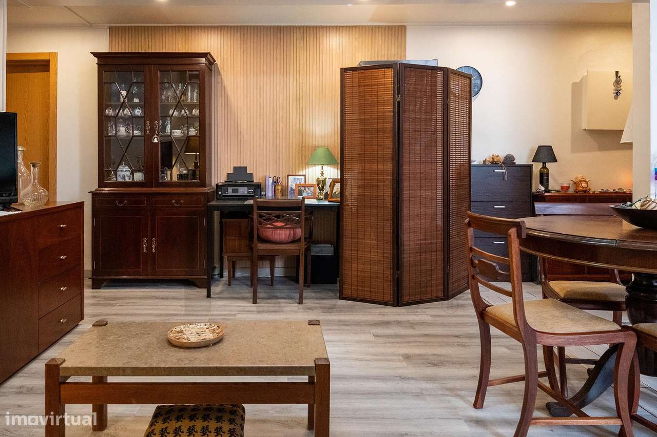 Apartamento T2 na Amora | A poucos minutos da Baía da Amora-10