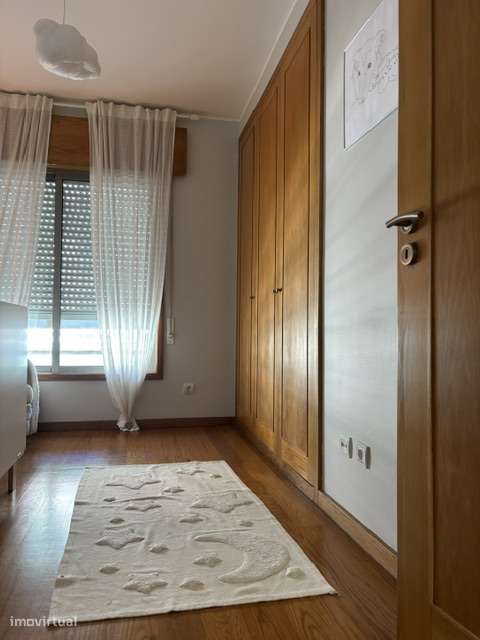 Excelente Apartamento T2 - Guardeiras, Maia - Garagem e Arrumos-10